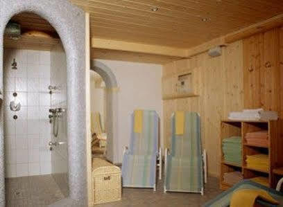 Alpenhof Pension-Garni Наудерс Экстерьер фото
